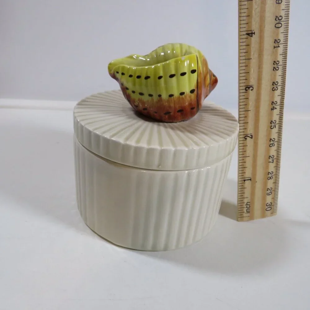 Seashell Ceramic Dish by Fitz & Floyd with Lid Glazed (has small chip on lid)